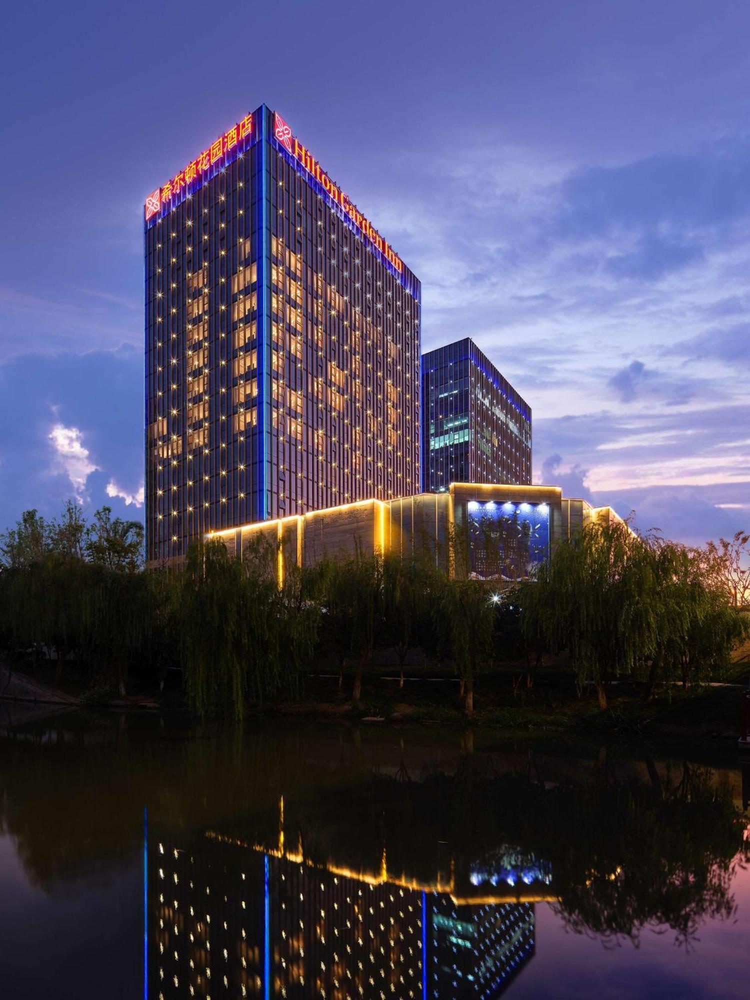 Hilton Garden Inn Hangzhou Xixi Zijingang Ngoại thất bức ảnh